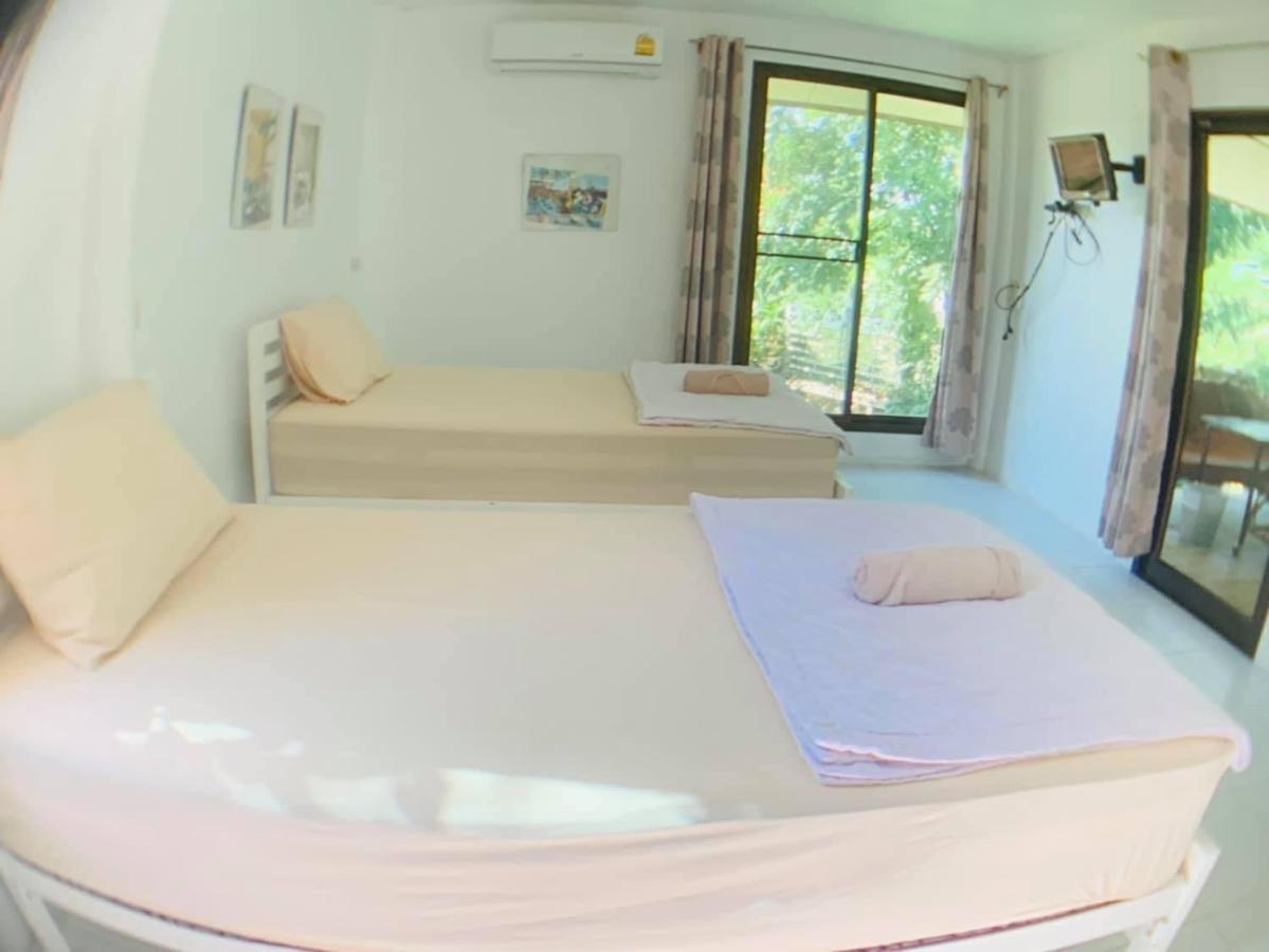 Moon River Resort Phimai 外观 照片