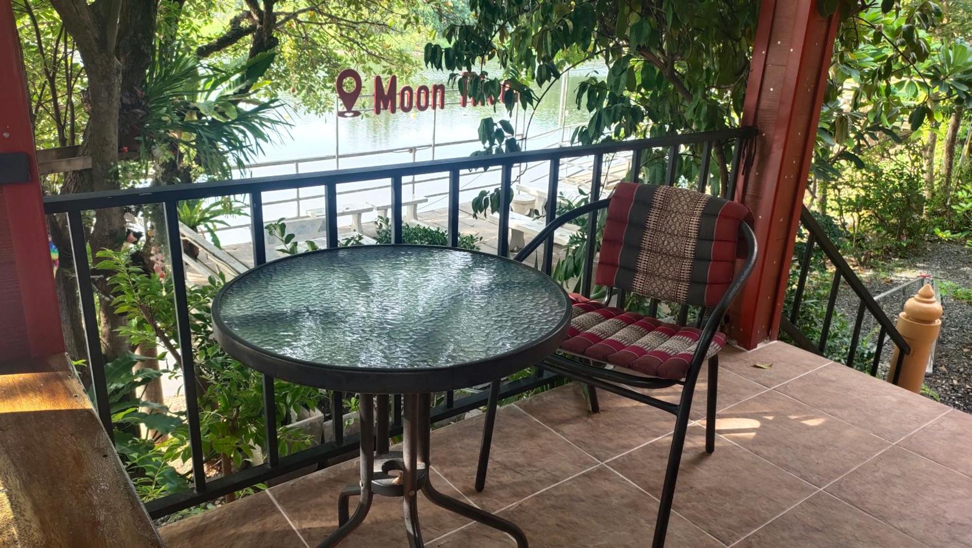 Moon River Resort Phimai 外观 照片